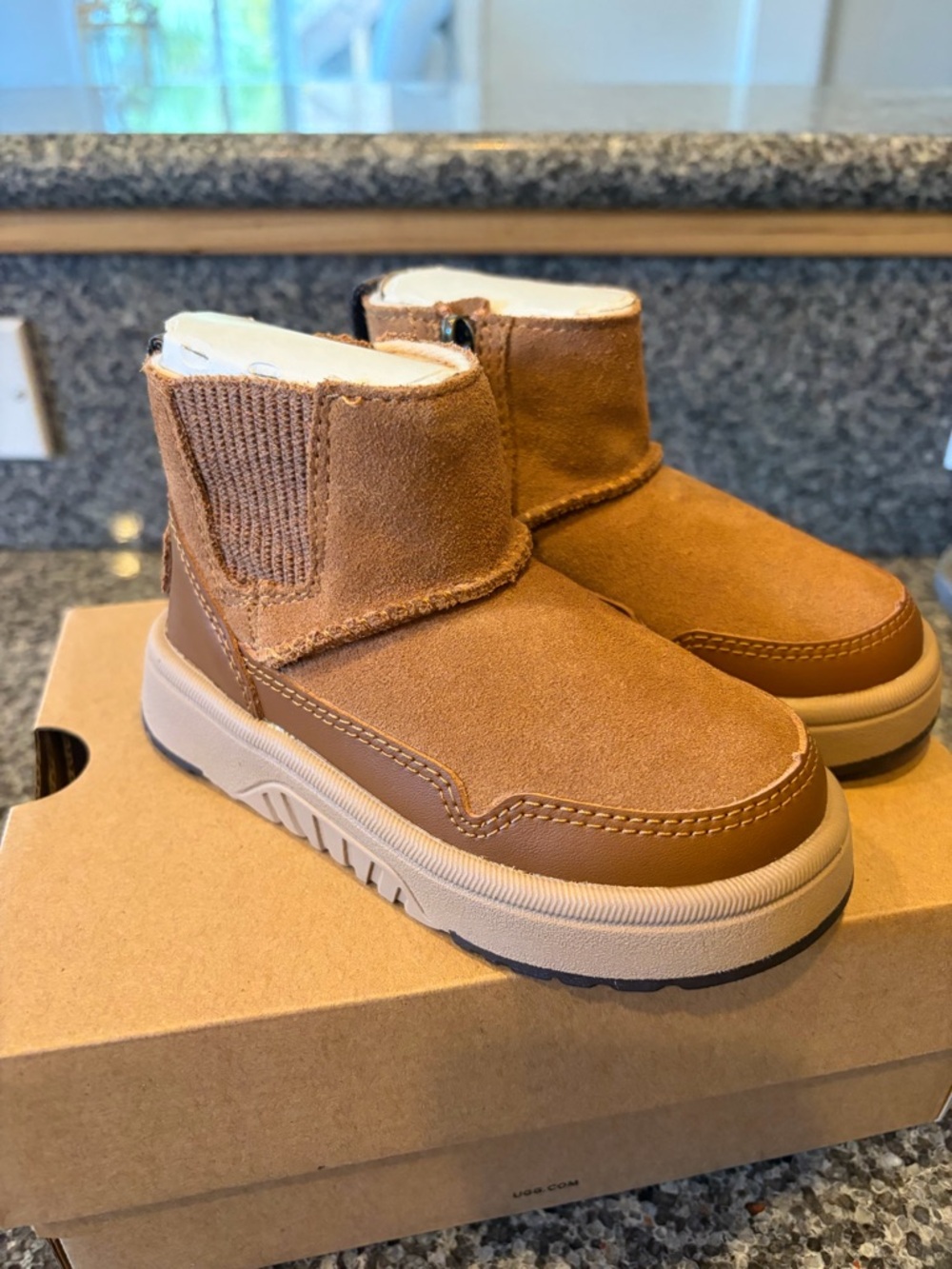 UGG Kids Hamdi Chestnut Suede Ankle Boots